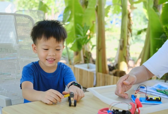 Best STEM toys for toddlers from our baby and child expert