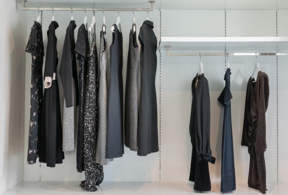 Best black puff sleeve dress