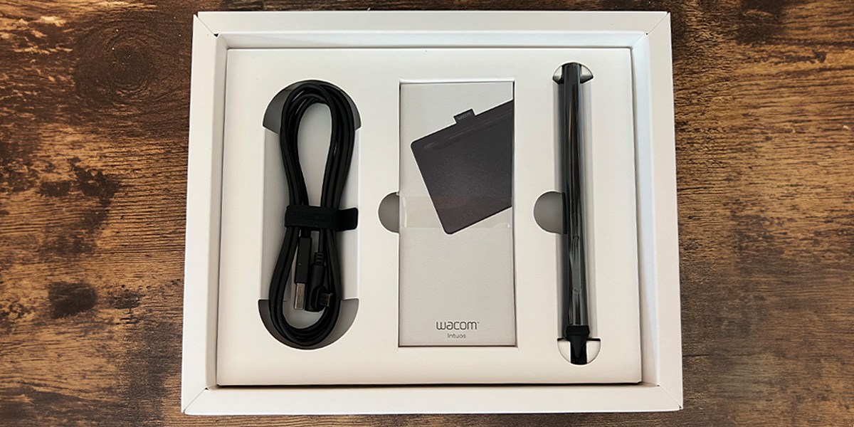 The Wacom Intuos S accessories in open product box The Wacom Intuos S accessories in open product box