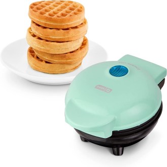 Dash Mini Maker Individual Waffle Maker