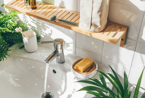 Bamboo is the easiest way to take your bathroom from drab to fab