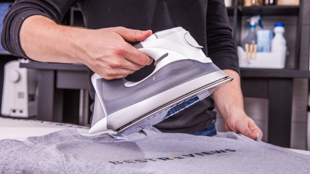 5 Best BLACK+DECKER Steam Irons Apr. 2021 BestReviews