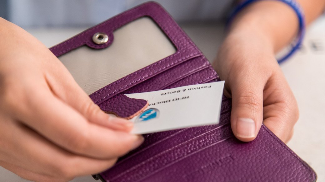 5 Best RFID Blocking Wallets Sept. 2024 BestReviews