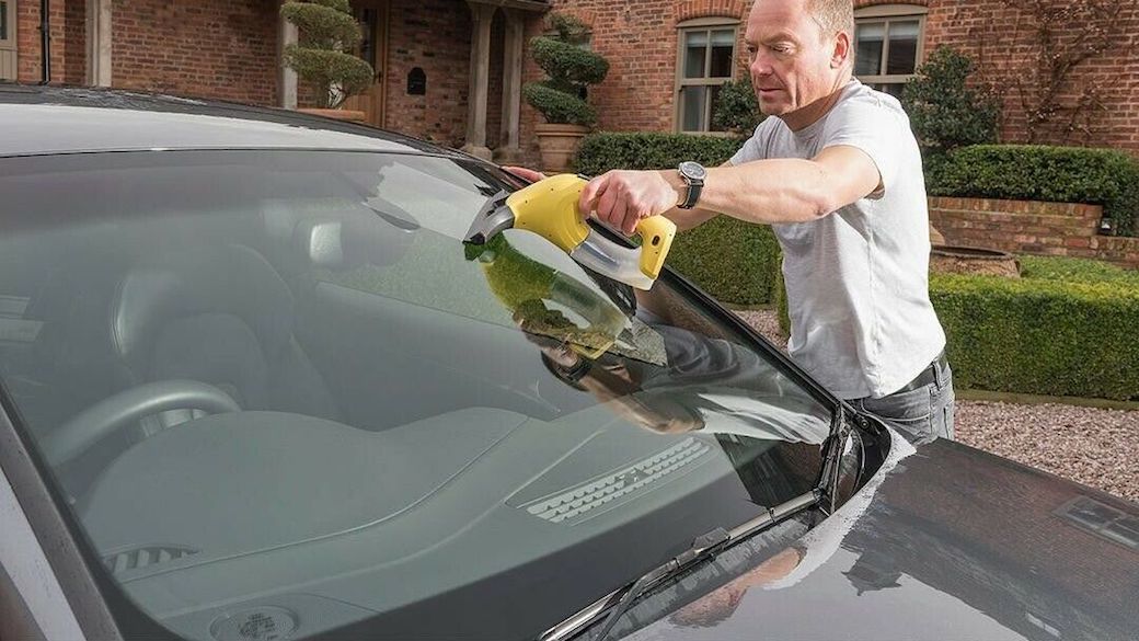 5 Best Window Vacuum Cleaners Jan. 2021 BestReviews