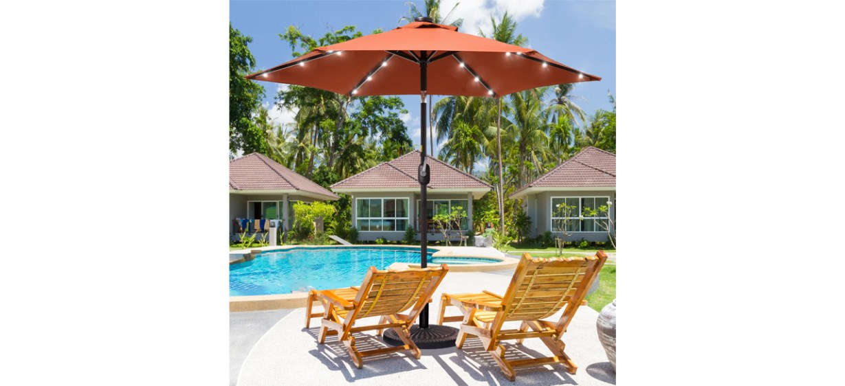 Dorance 90'' Lighted Market Umbrella