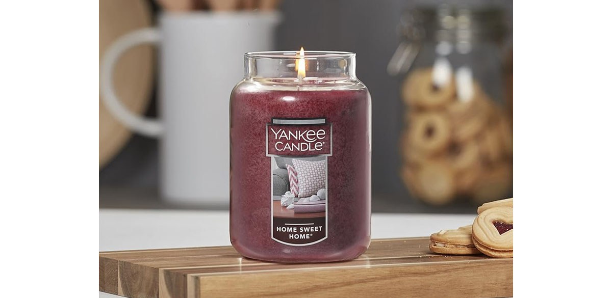 Yankee Candle Home Sweet Home Scented, Classic 22oz Large Jar