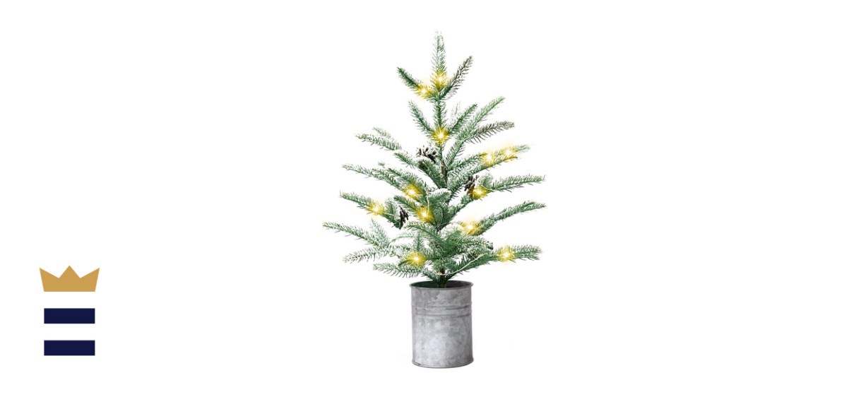 Small Christmas Tree with Rustic Style 